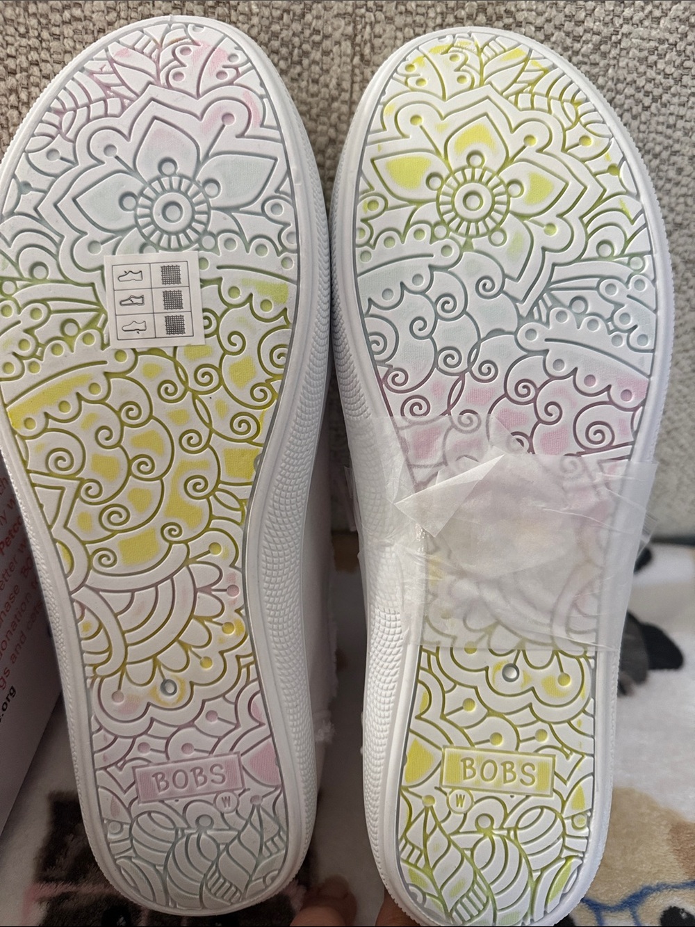 Skechers White BOBS Vegan Memory Foam Low-Top Sneakers - Picture 5 of 5
